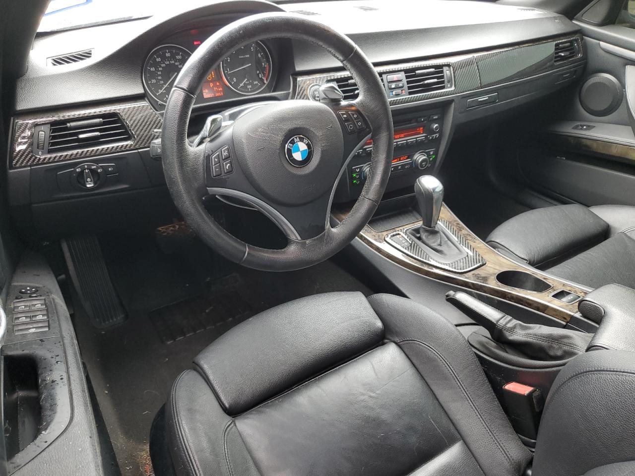 2009 BMW 328 I VIN: WBAWL13559PX26680 Lot: 63892364