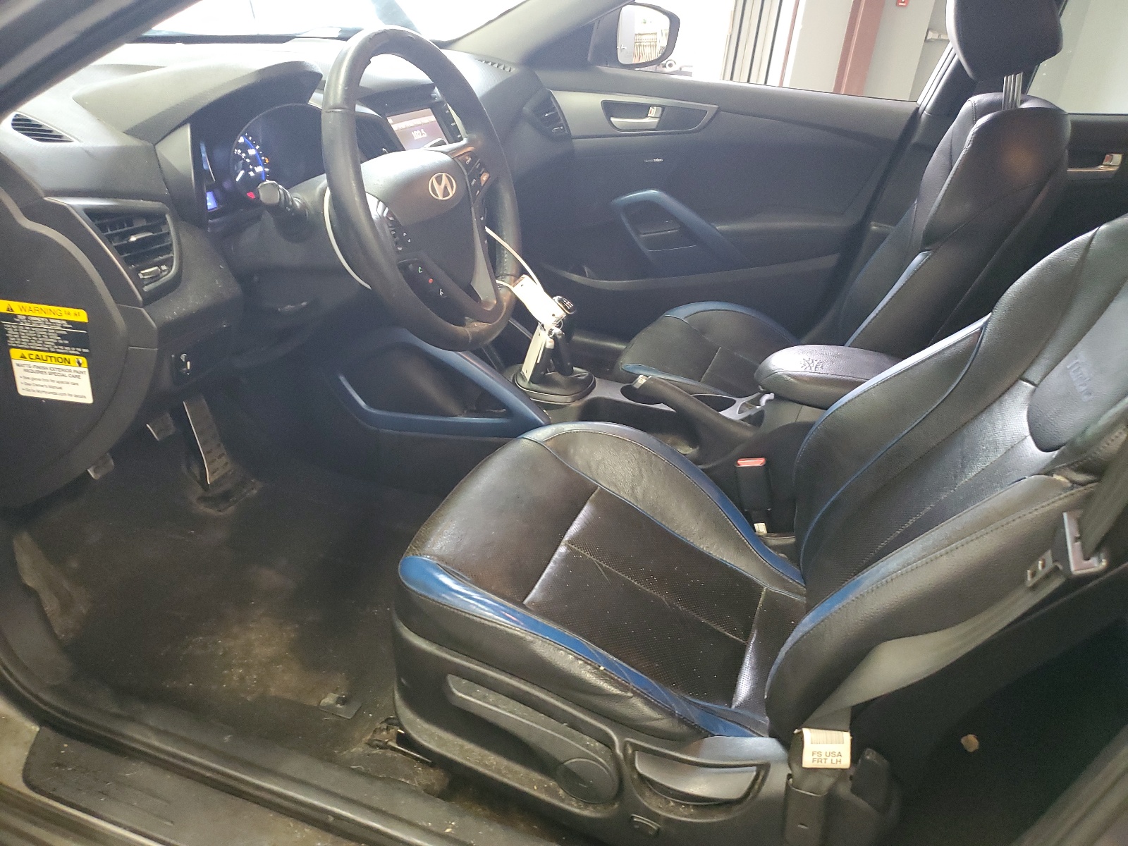 2013 Hyundai Veloster Turbo vin: KMHTC6AE9DU135912