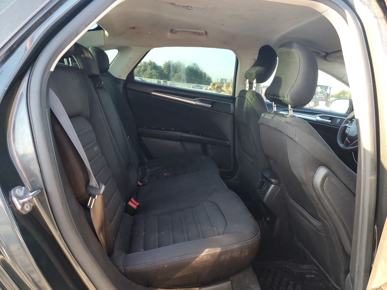 3FA6P0HD9FR306982 2015 Ford Fusion Se