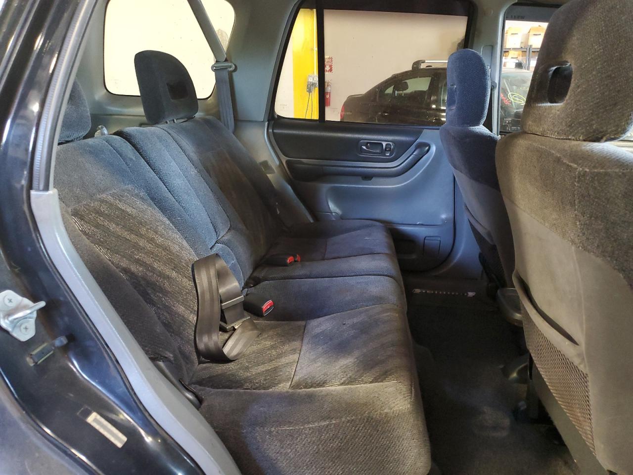 1998 Honda Cr-V Lx VIN: JHLRD1743WC092547 Lot: 61616554