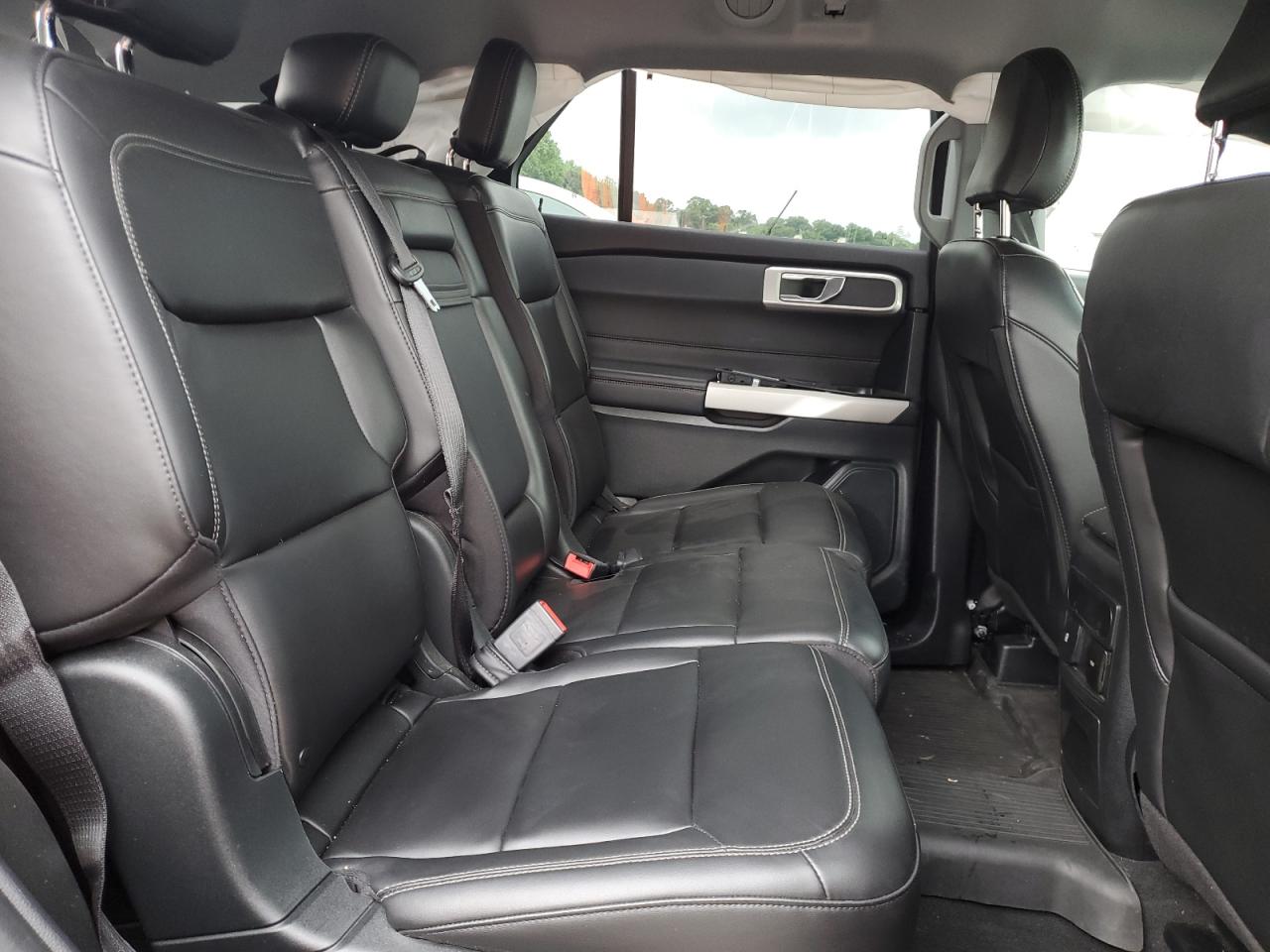 2022 Ford Explorer Xlt VIN: 1FMSK8DH4NGA77112 Lot: 63894044