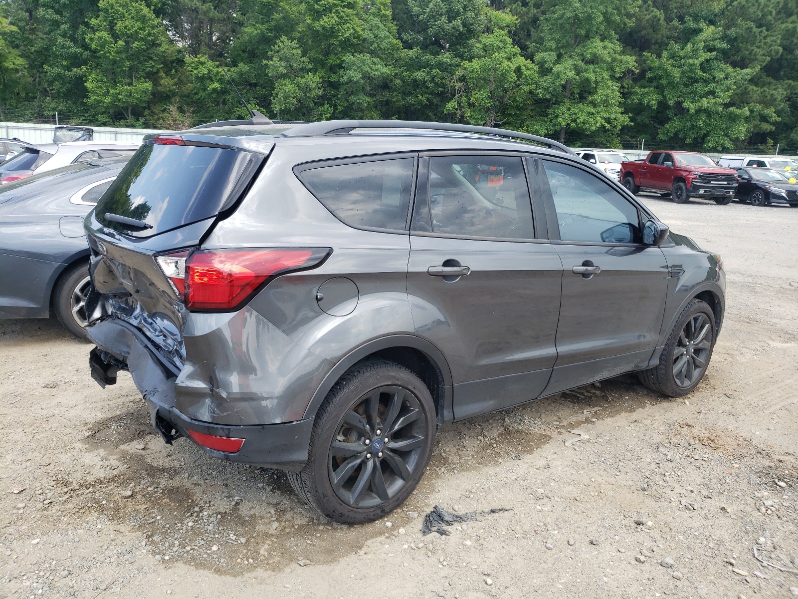 2019 Ford Escape Se vin: 1FMCU0GD2KUB46675