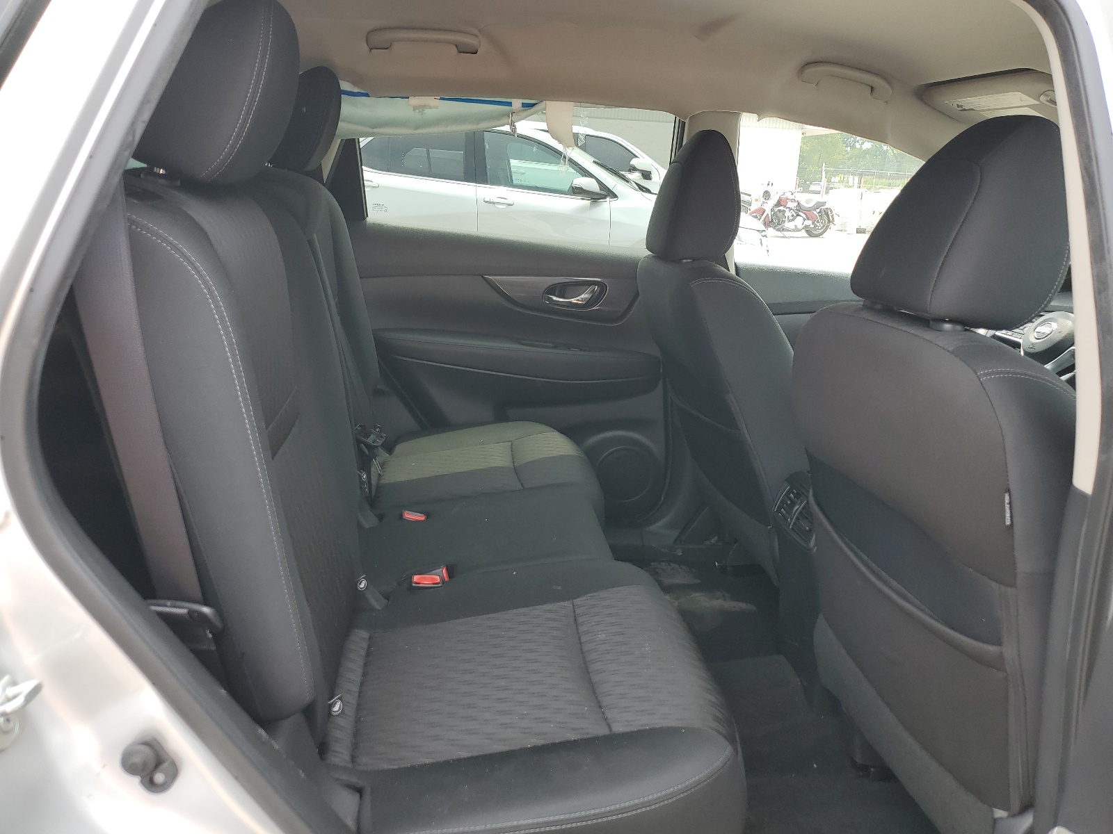 2019 Nissan Rogue S vin: KNMAT2MV5KP518838