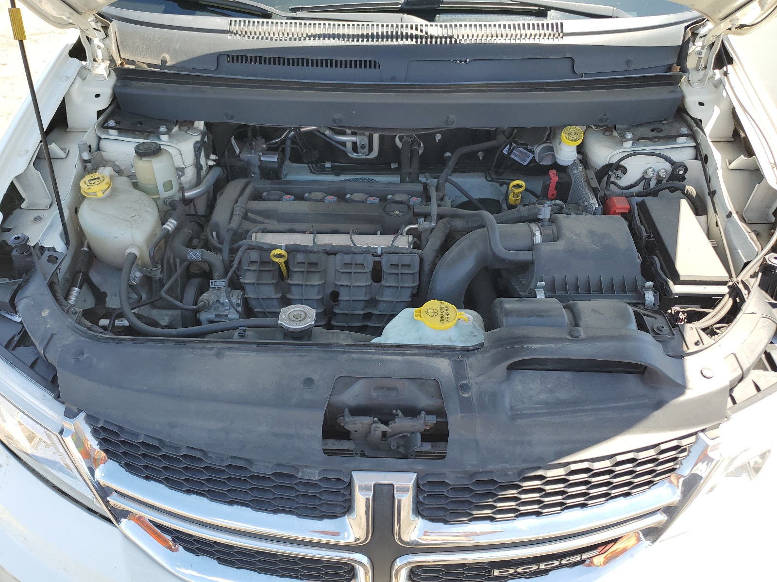 3C4PDCAB1JT319805 2018 Dodge Journey Se