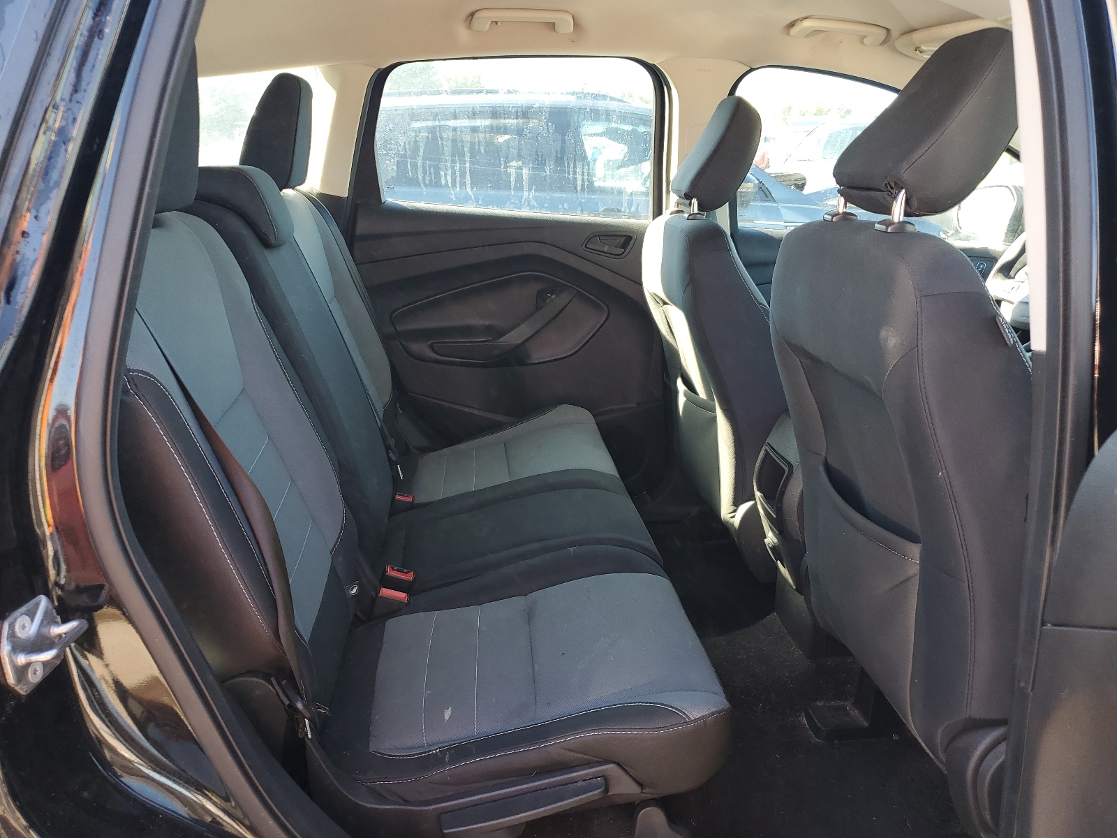 1FMCU0F79JUA16712 2018 Ford Escape S