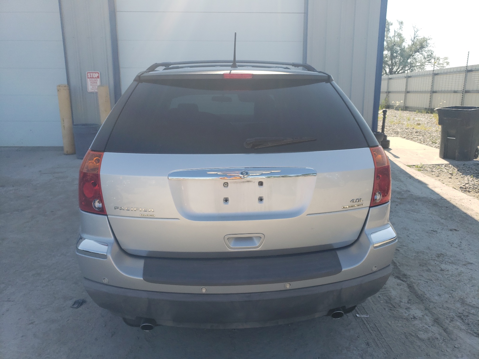 2A8GF68X37R325798 2007 Chrysler Pacifica Touring