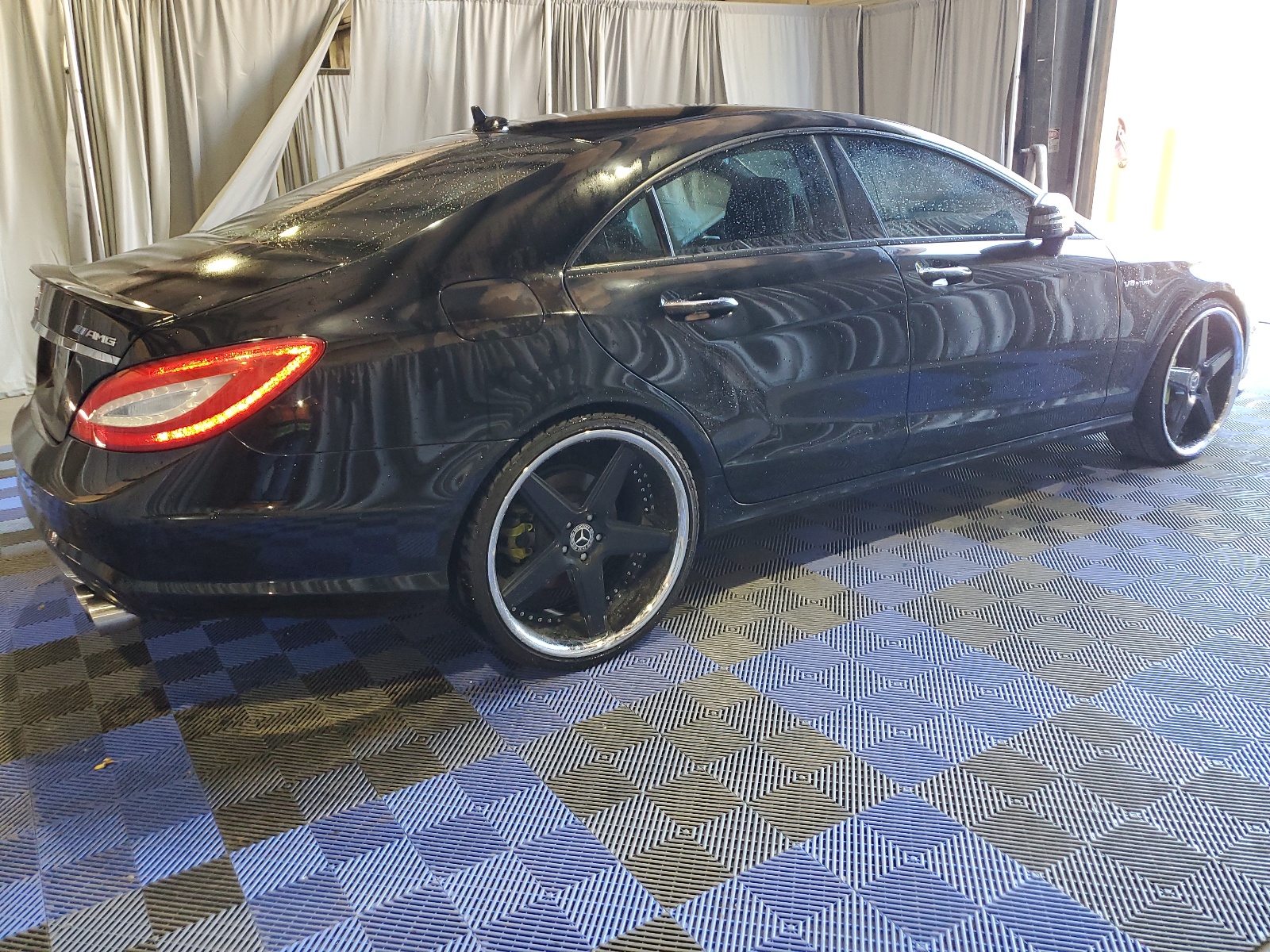 WDDLJ7DB0DA060039 2013 Mercedes-Benz Cls 550