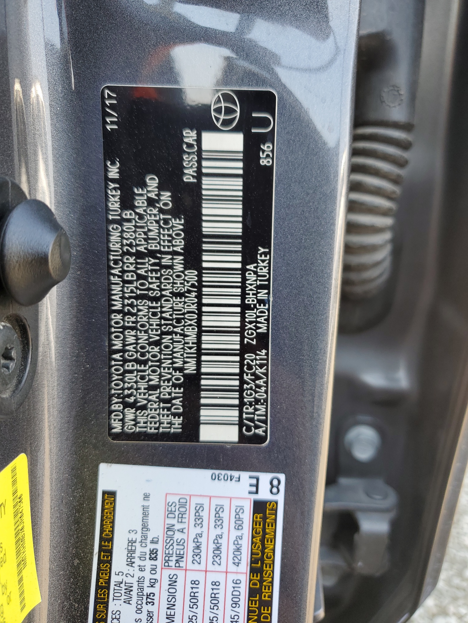 NMTKHMBX0JR047500 2018 Toyota C-Hr Xle