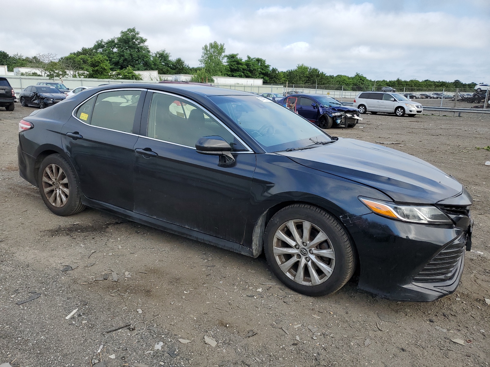 2018 Toyota Camry L vin: JTNB11HK2J3018691