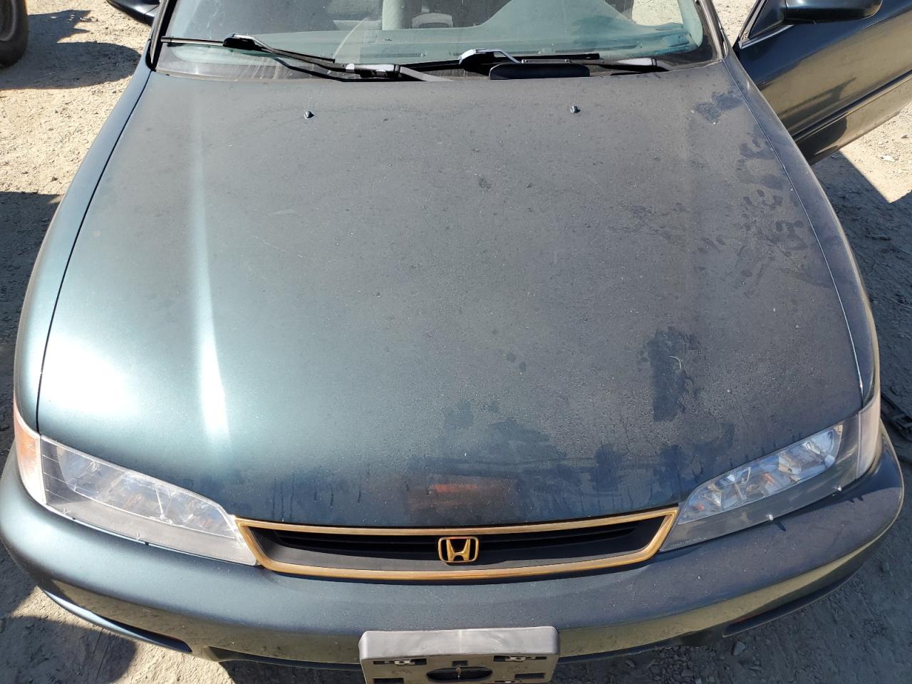 1996 Honda Accord Ex VIN: 1HGCD7250TA003029 Lot: 62649304