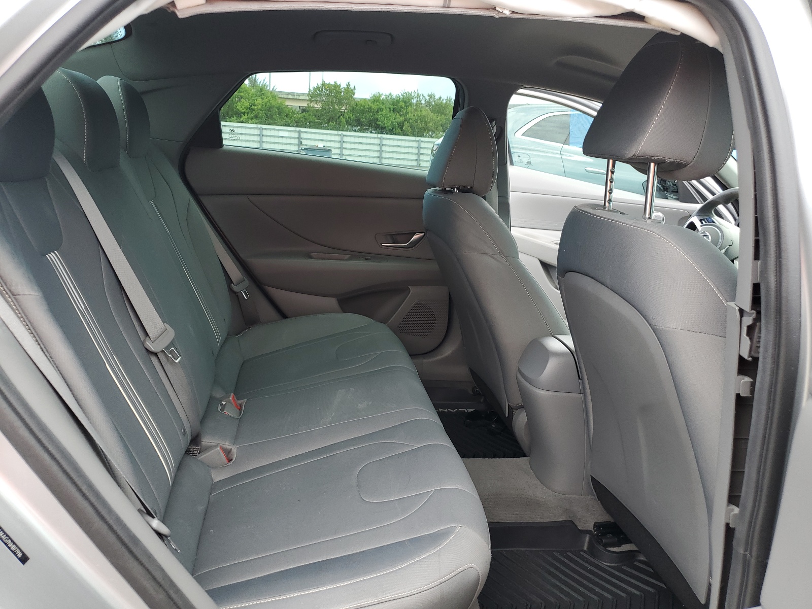 5NPLM4AG7NH077916 2022 Hyundai Elantra Sel