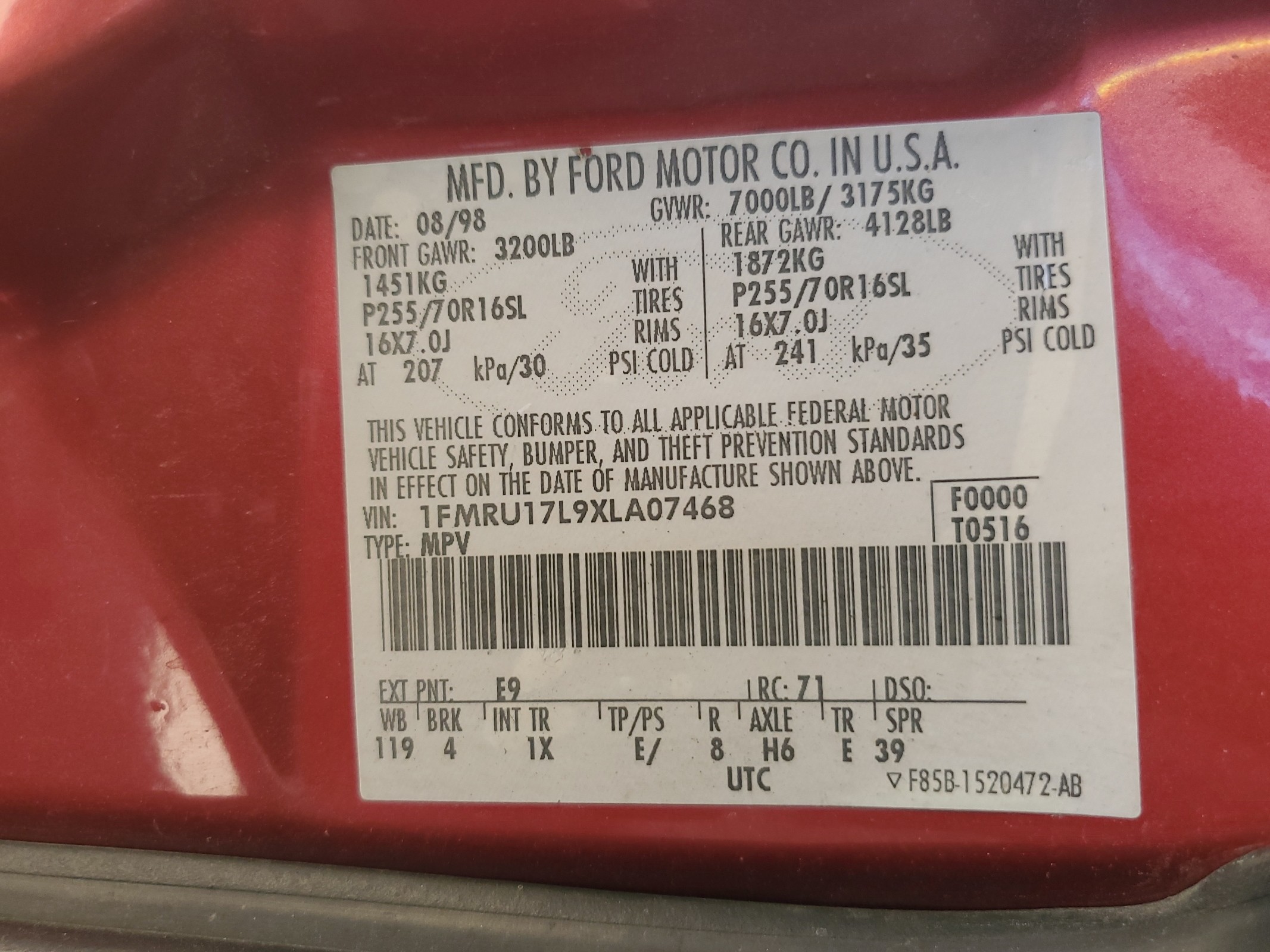 1FMRU17L9XLA07468 1999 Ford Expedition