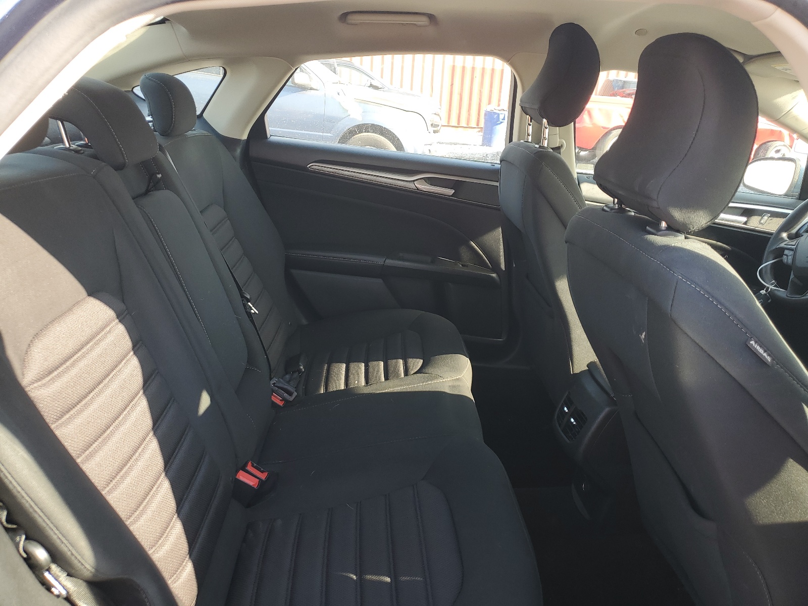 3FA6P0LU4KR126780 2019 Ford Fusion Se