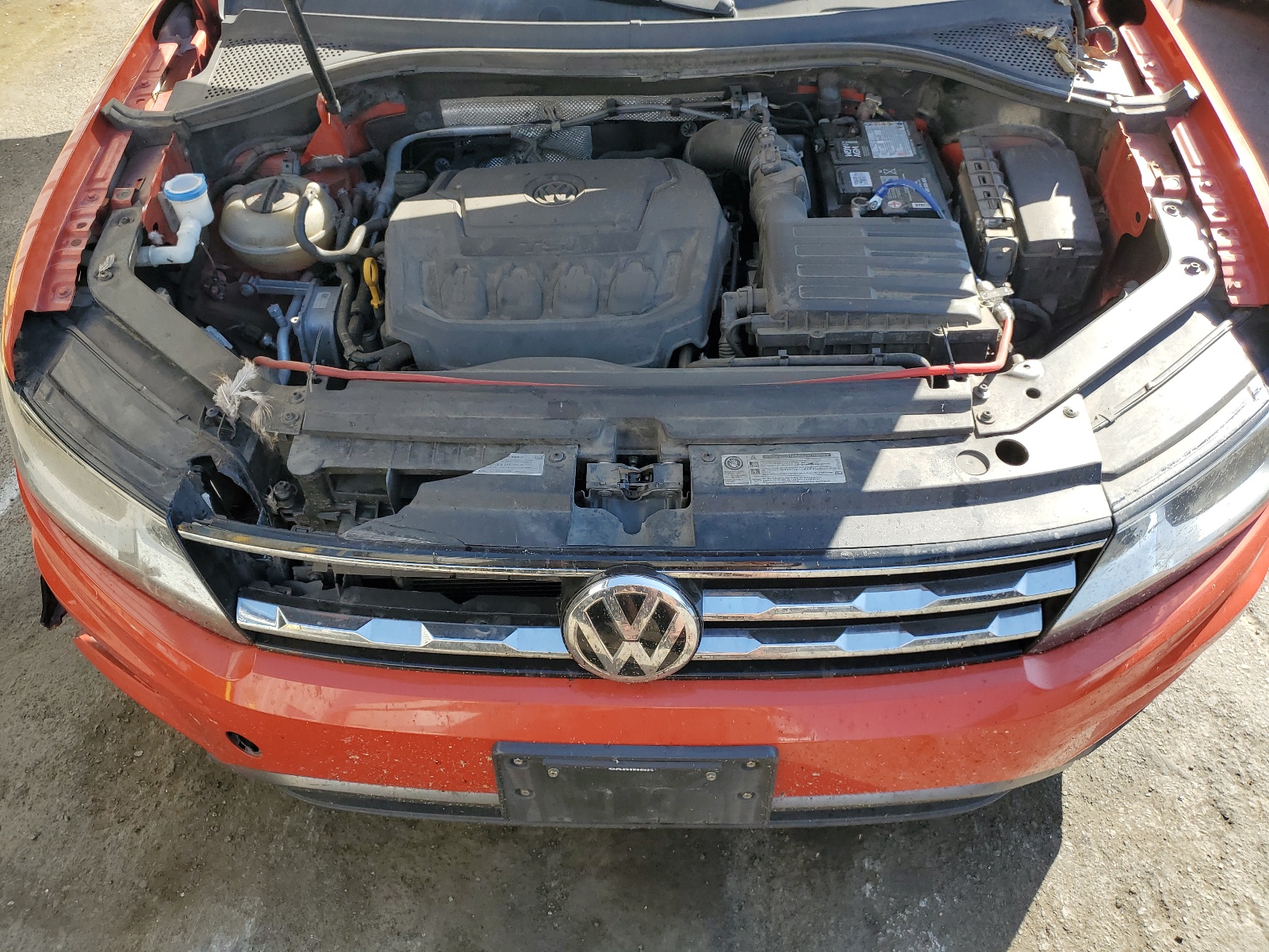 2018 Volkswagen Tiguan Se vin: 3VV3B7AX5JM007926