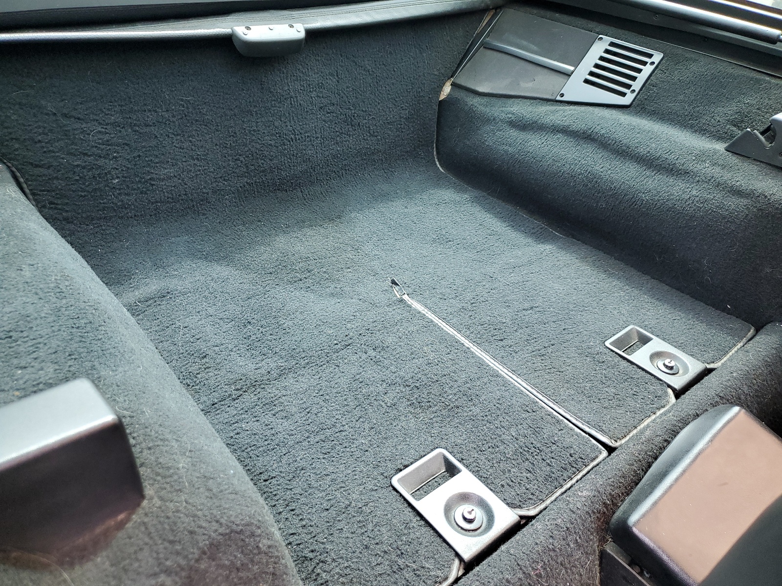 1G1YY2183J5110159 1988 Chevrolet Corvette