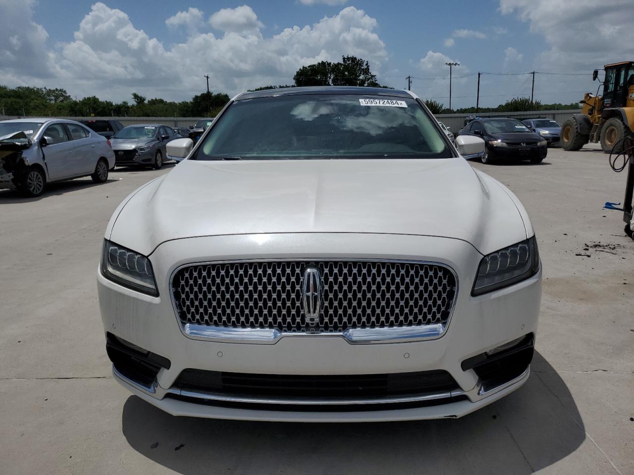 1LN6L9RP6H5602627 2017 Lincoln Continental Reserve