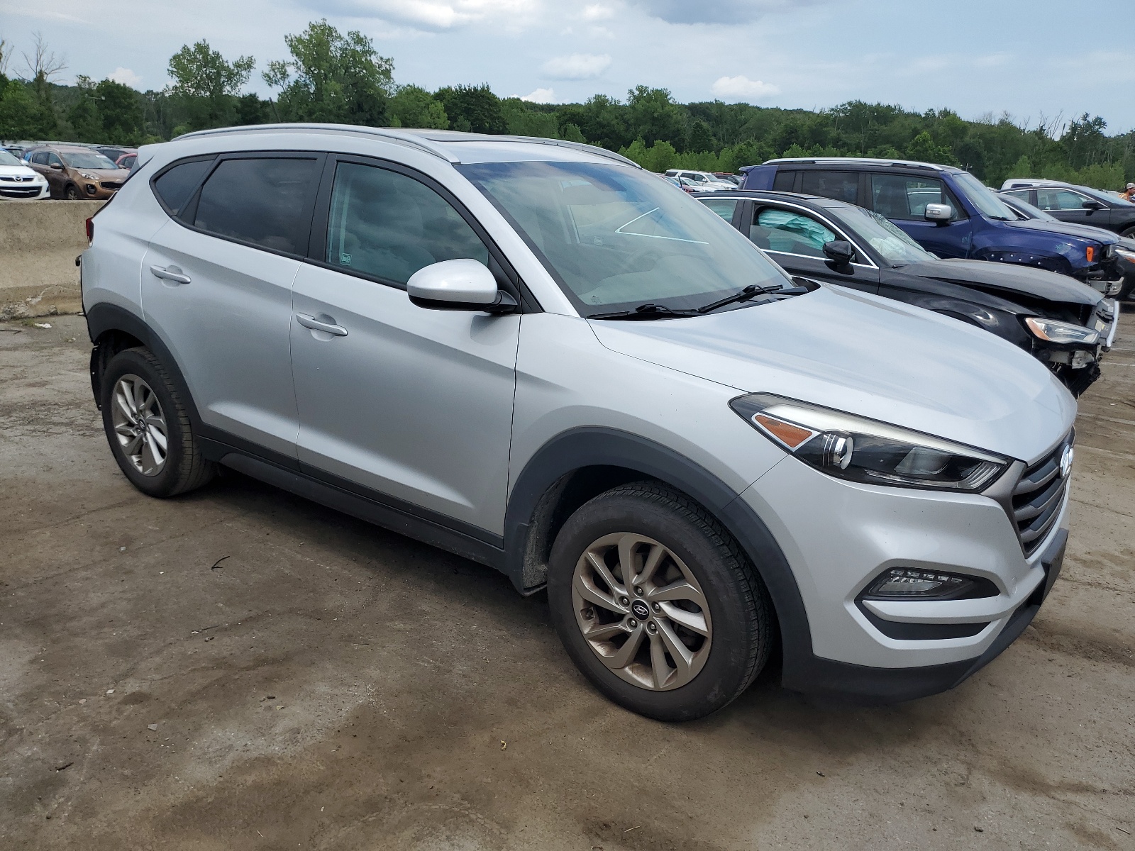 KM8J3CA42GU037399 2016 Hyundai Tucson Limited