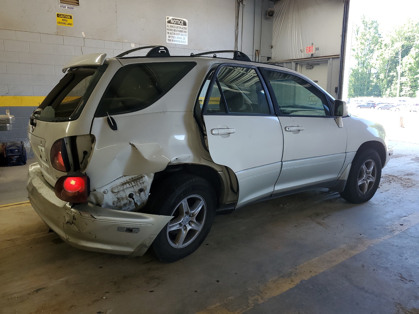 JT6HF10U4X0057412 1999 Lexus Rx 300