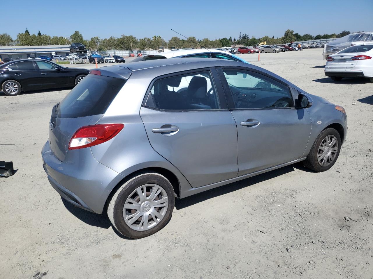 2014 Mazda Mazda2 Sport VIN: JM1DE1KY8E0182002 Lot: 64486594