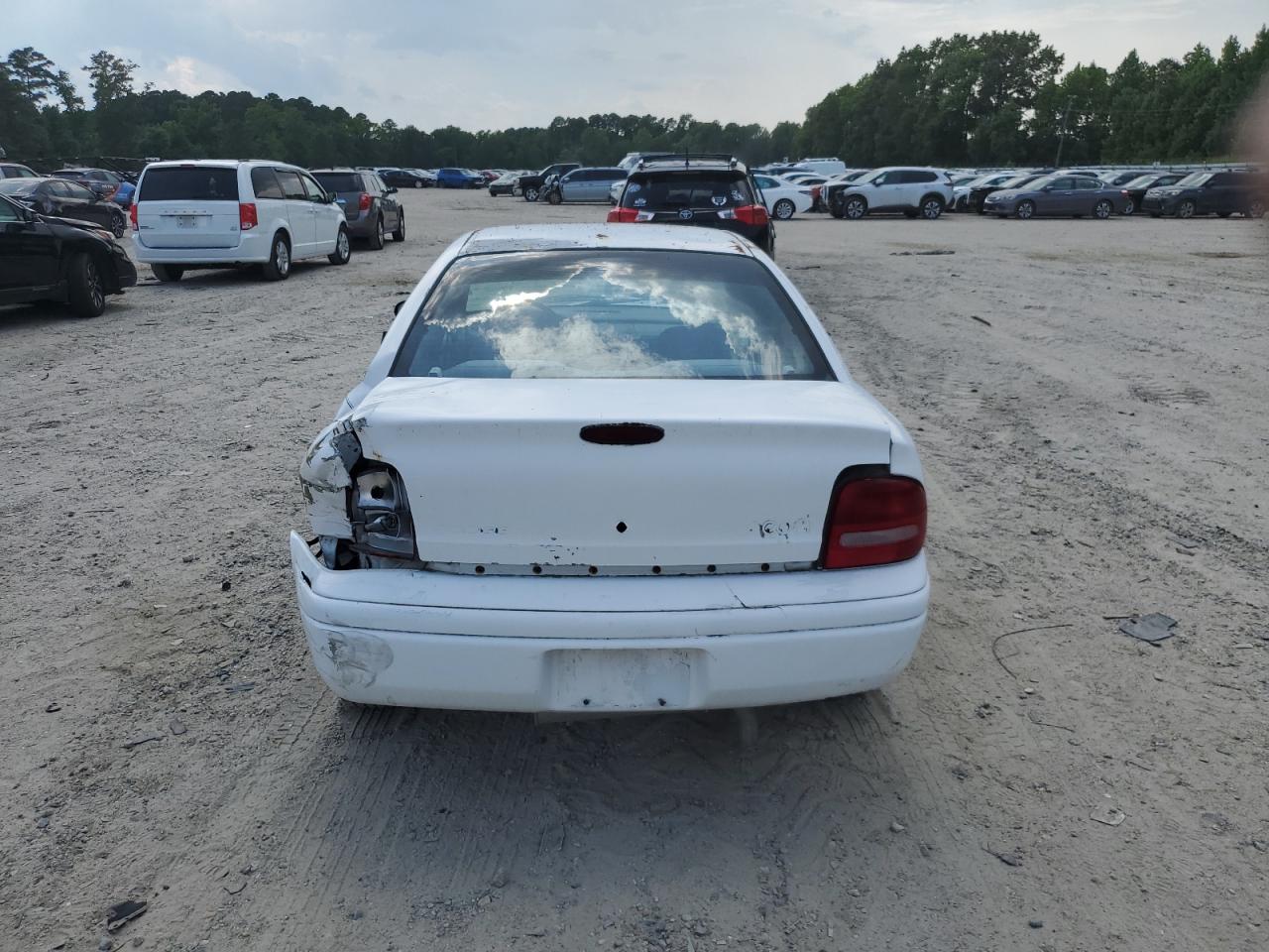 1997 Dodge Neon Highline VIN: 1B3ES47Y7VD304012 Lot: 61816054