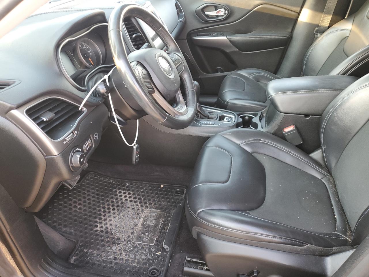 2019 Jeep Grand Cherokee - Image 7