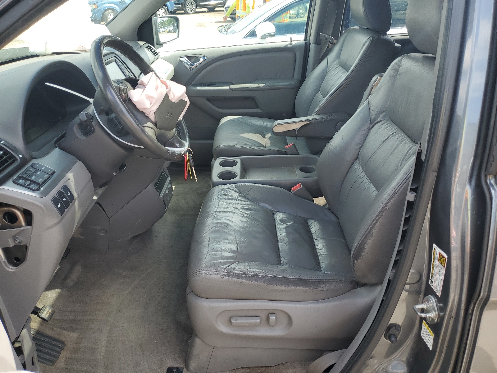 5FNRL3H92AB081668 2010 Honda Odyssey Touring