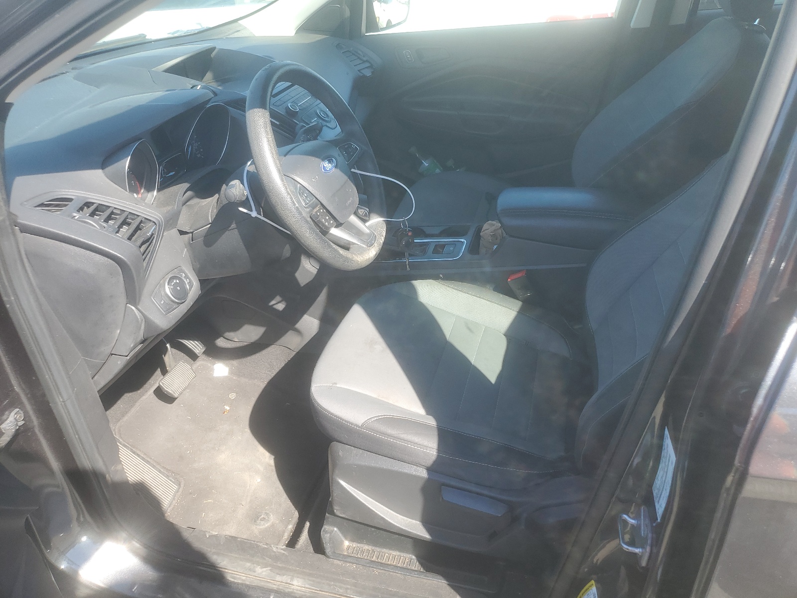 1FMCU0F78JUA24803 2018 Ford Escape S