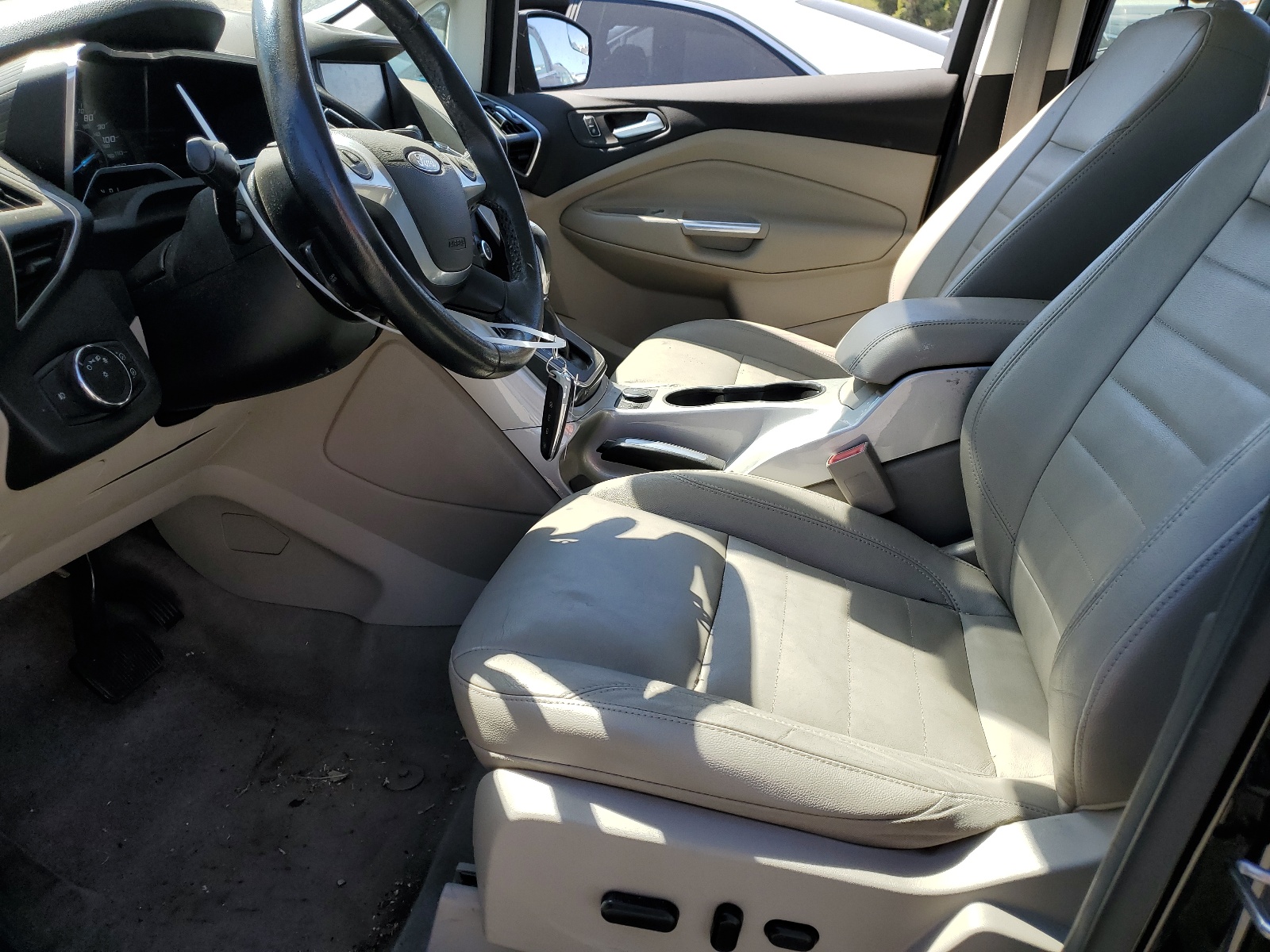 1FADP5CU8DL515119 2013 Ford C-Max Premium