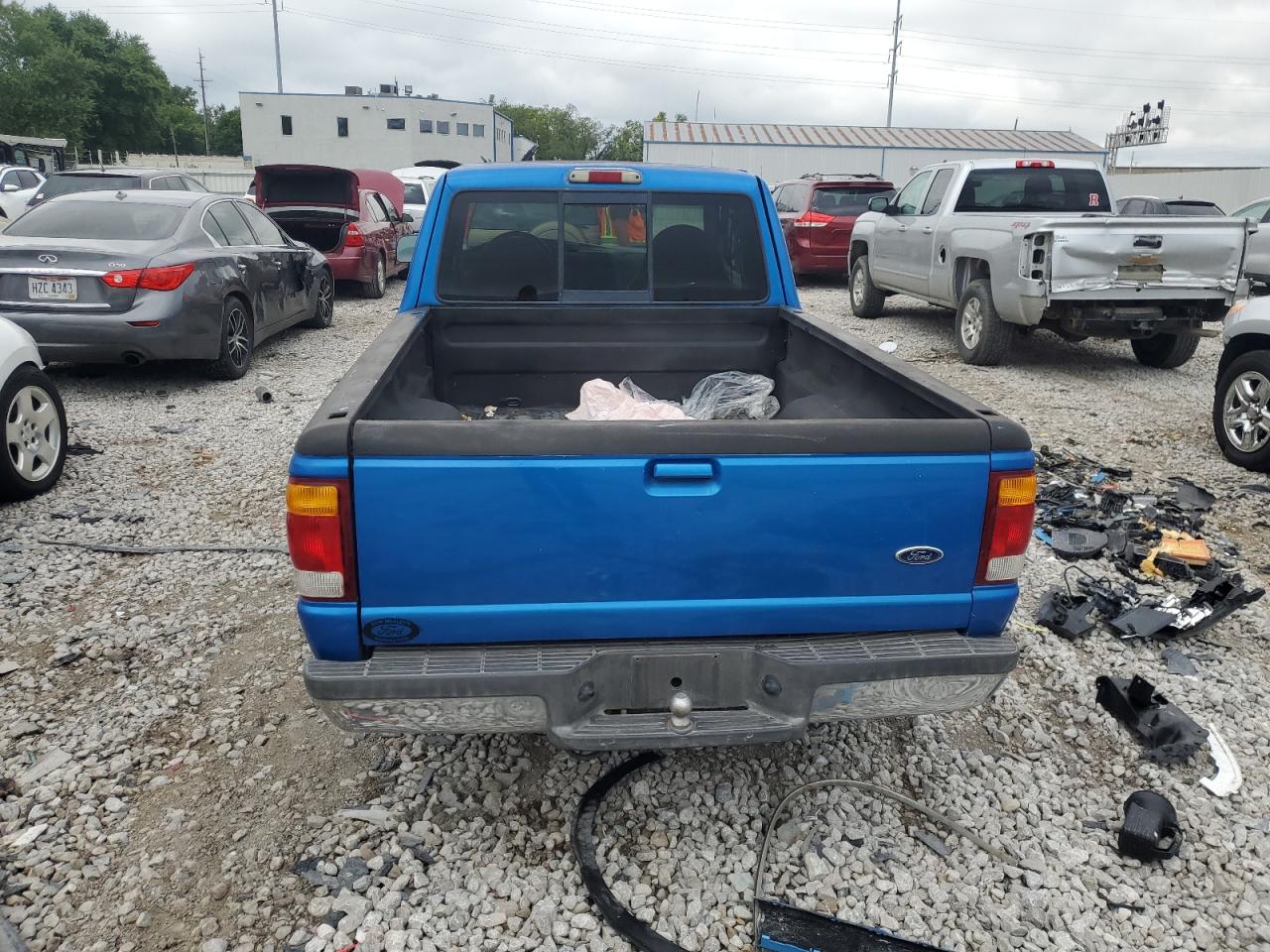 1998 Ford Ranger Super Cab VIN: 1FTYR14X2WTA61900 Lot: 64826974