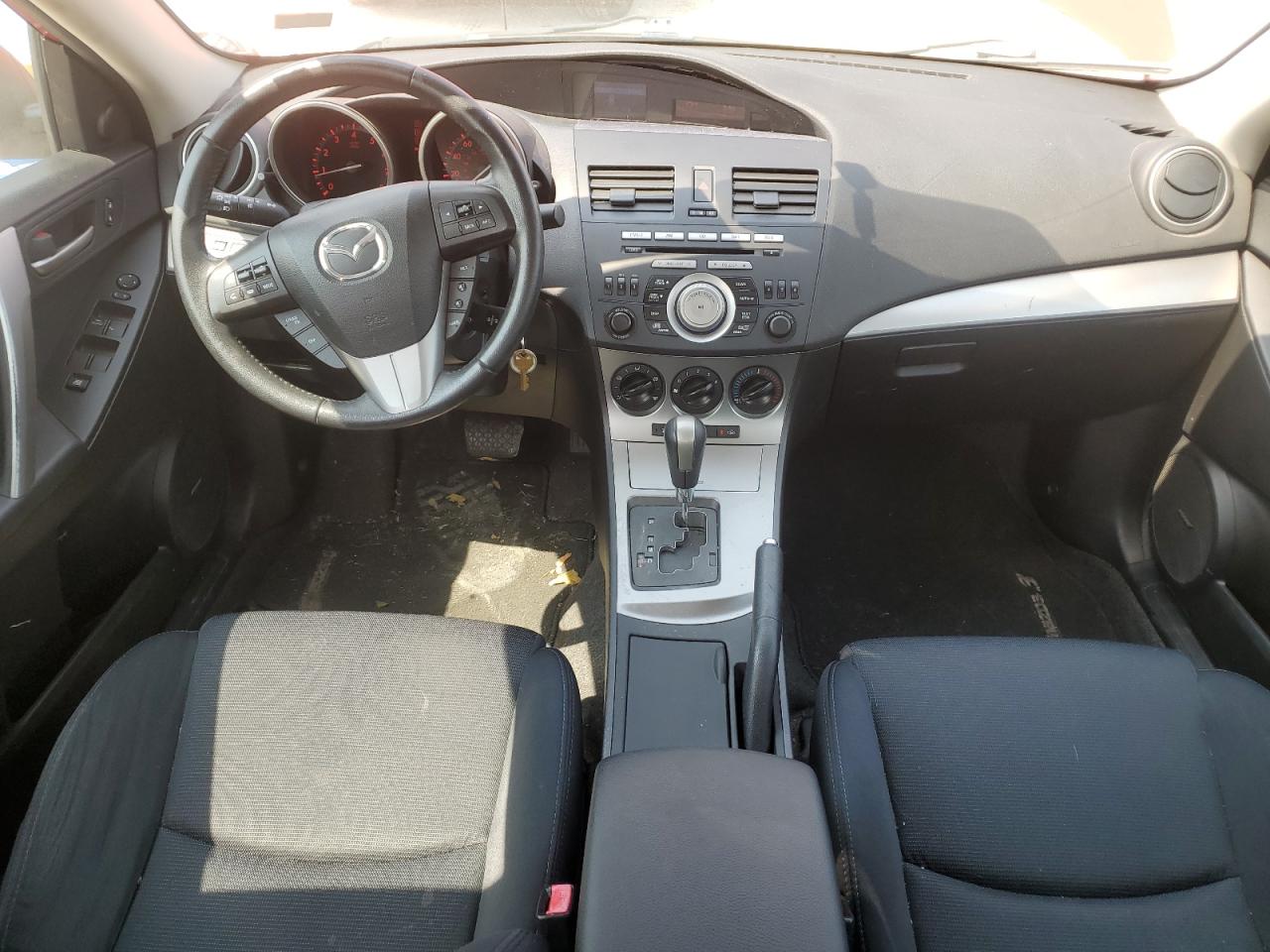 2011 Mazda 3 S VIN: JM1BL1U58B1387759 Lot: 65415944