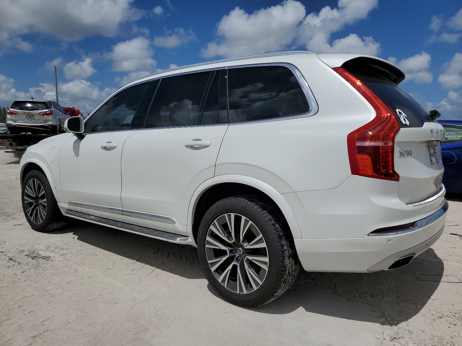 YV4BR00K4M1723380 2021 Volvo Xc90 T8 Recharge Momentum