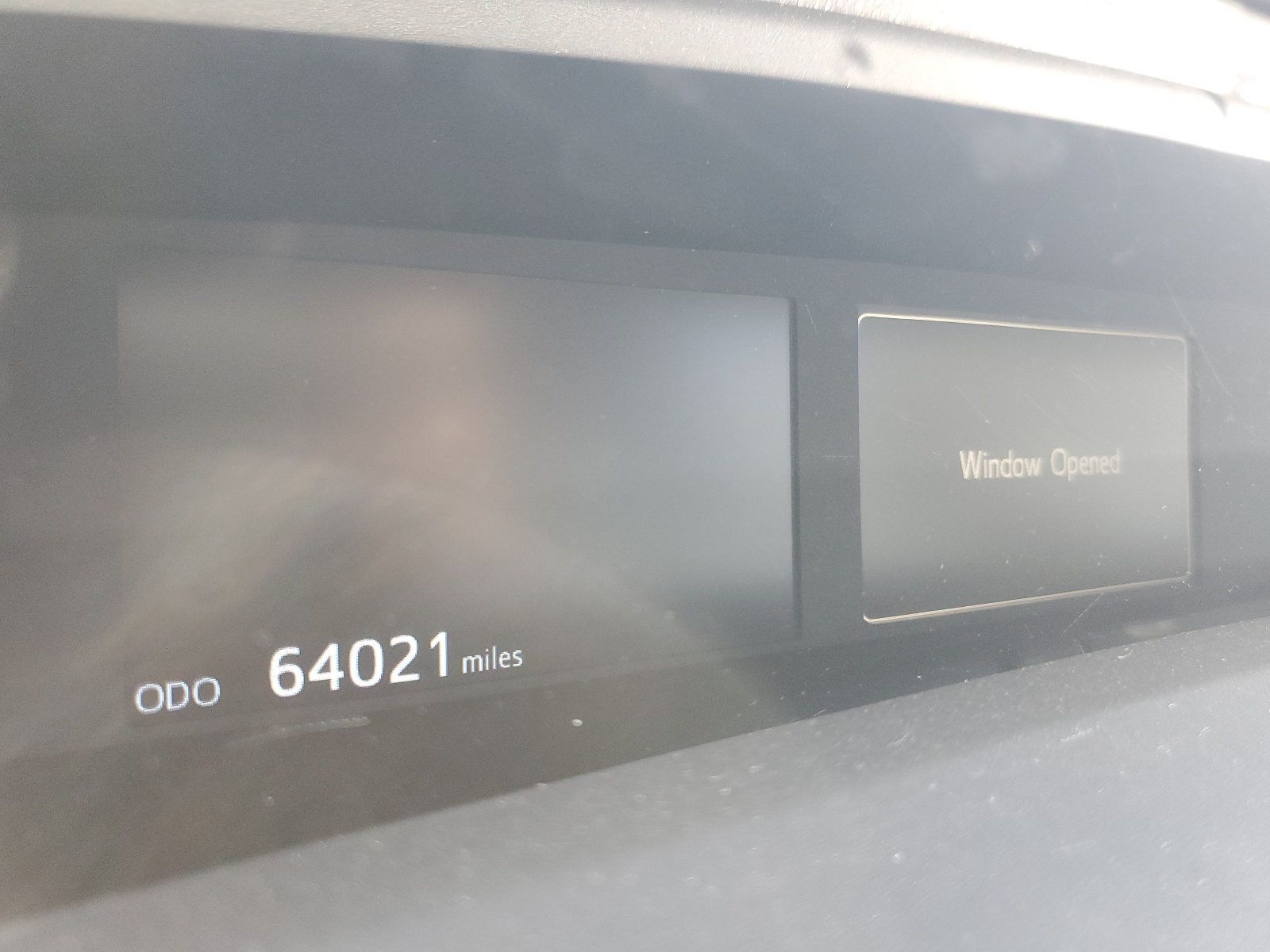 JTDKARFU1G3010131 2016 Toyota Prius