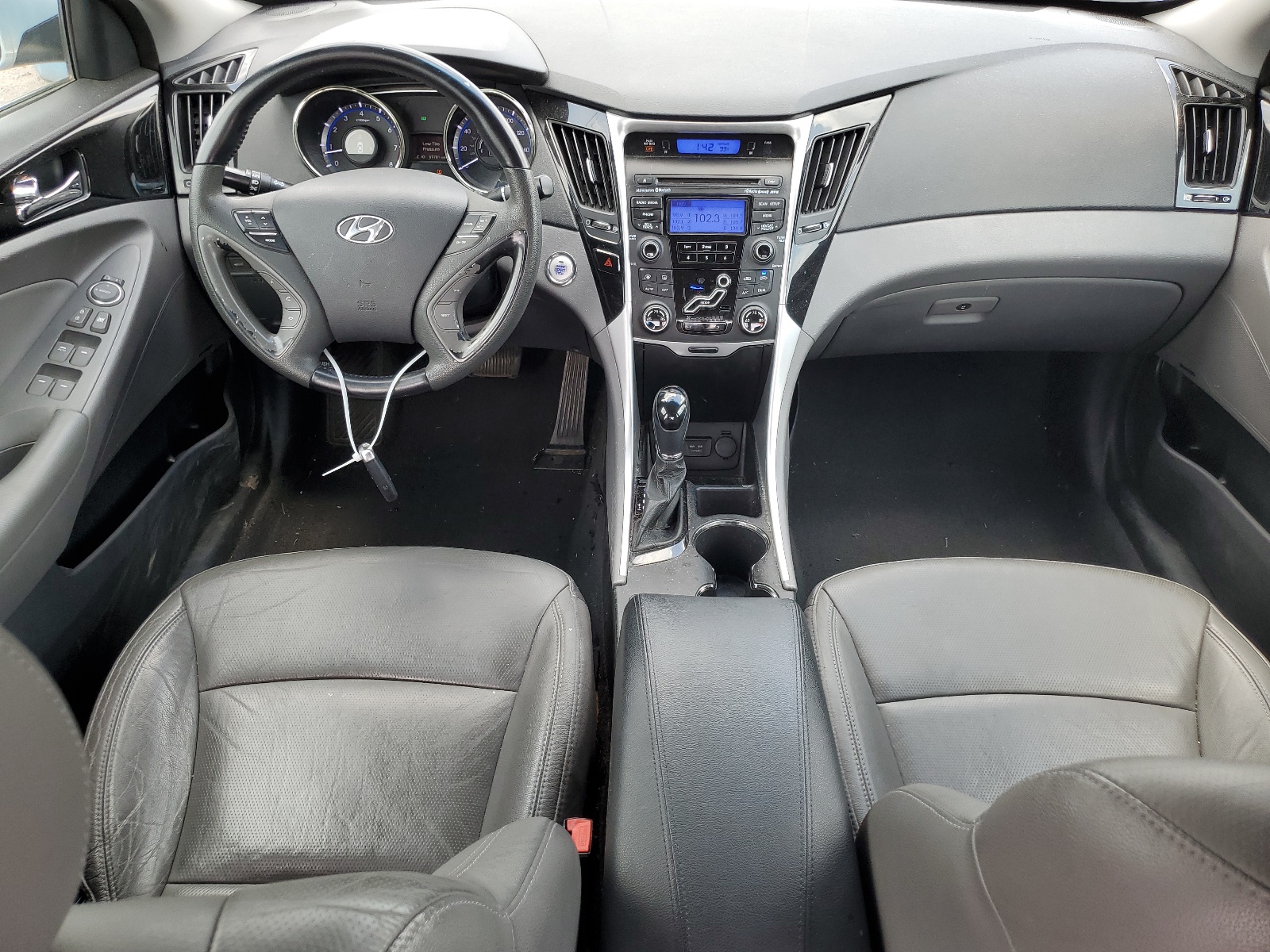 5NPEC4AC4DH647071 2013 Hyundai Sonata Se