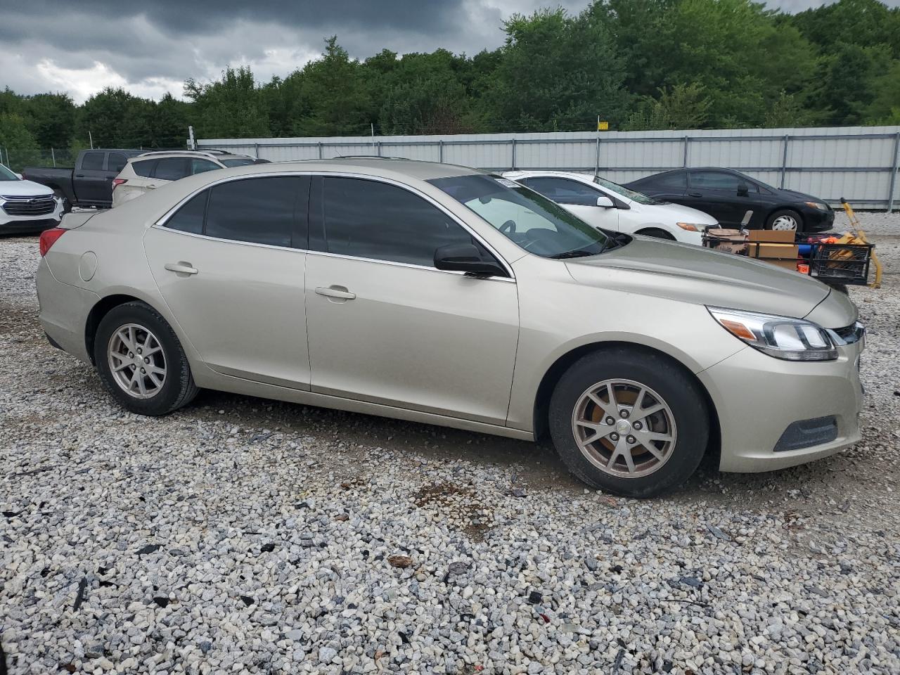 2014 Chevrolet Malibu - Image 4
