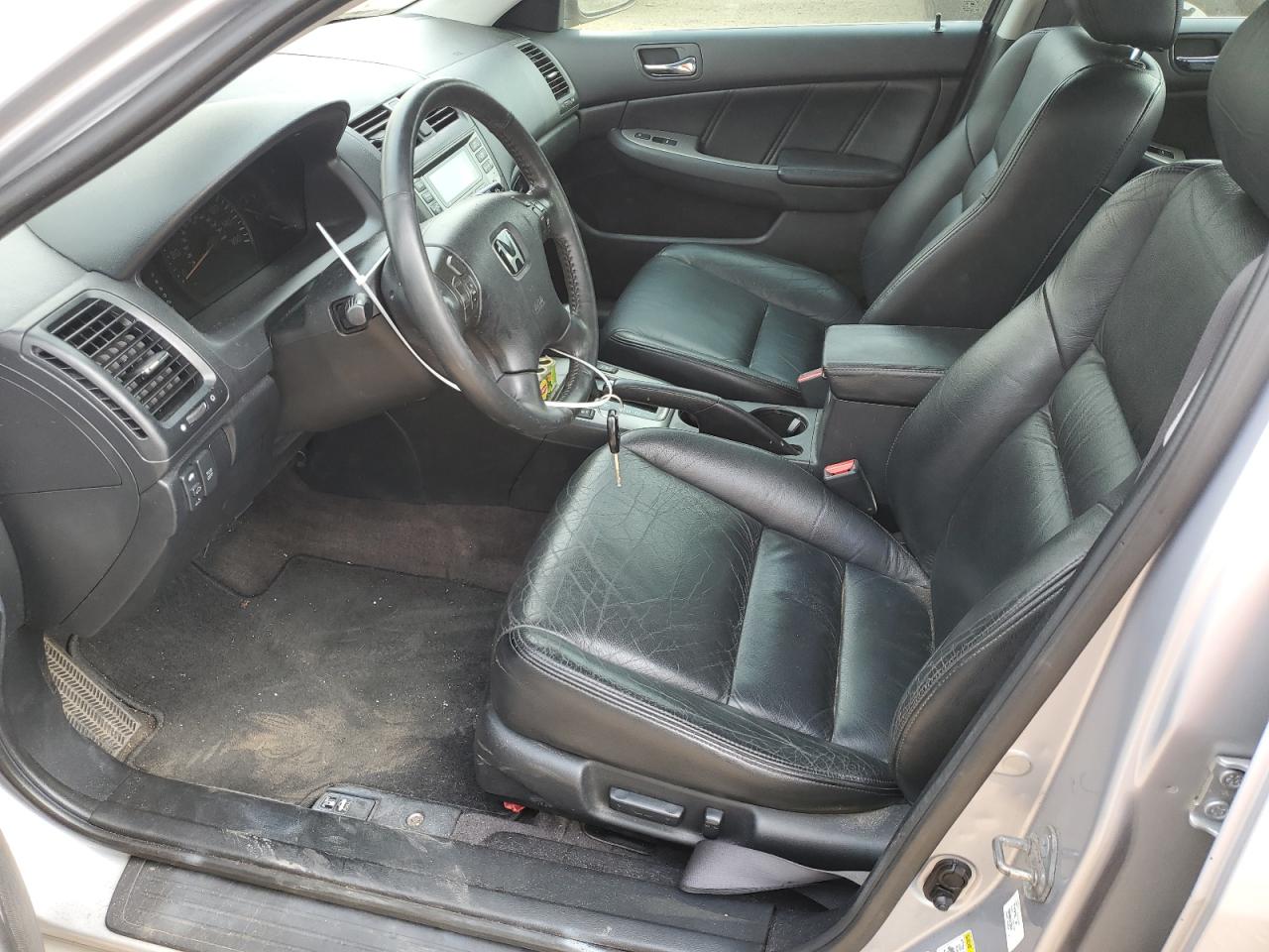 2004 Honda Accord Ex VIN: 1HGCM665X4A042930 Lot: 63623024