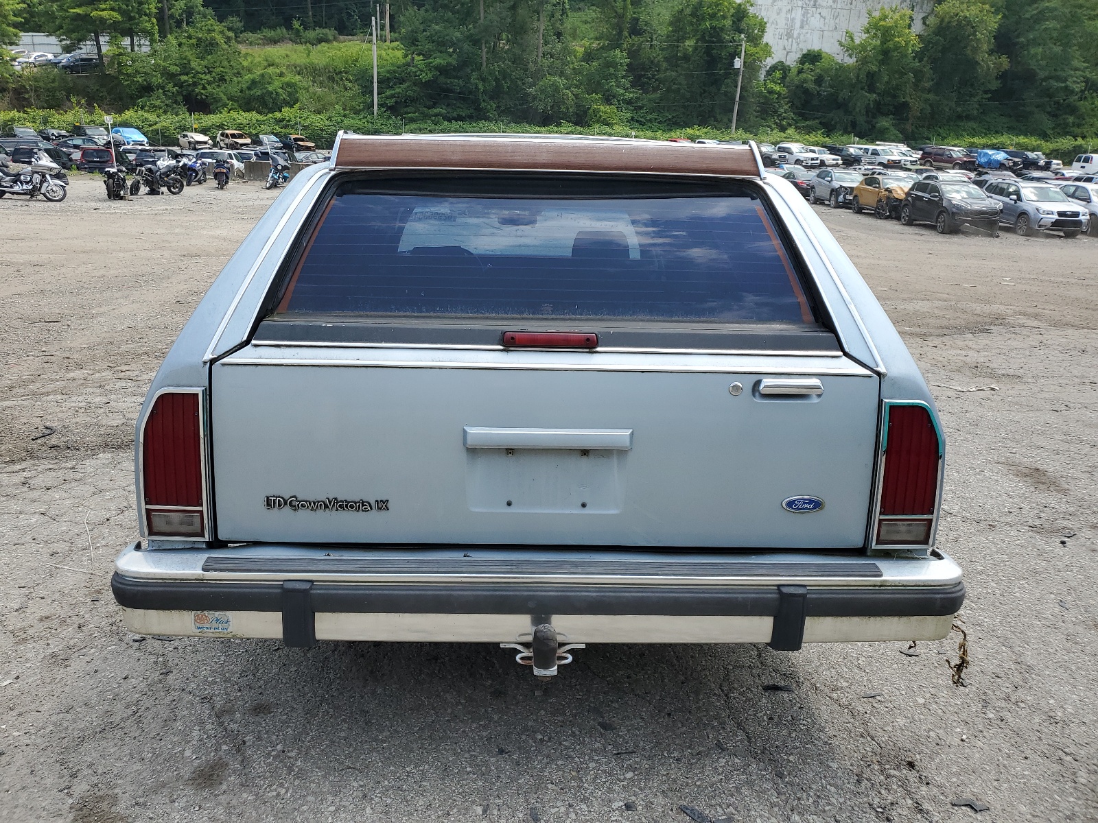 2FABP77F8KX166820 1989 Ford Crown Victoria Lx