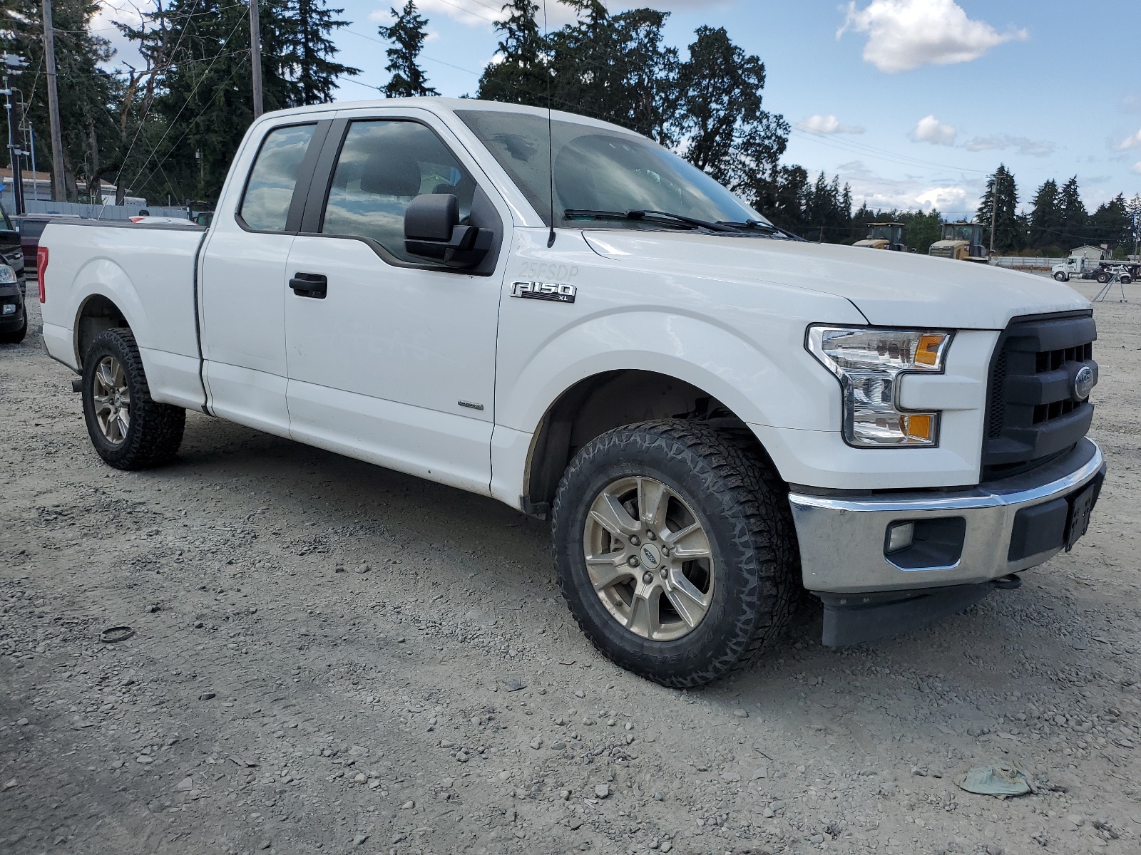 2017 Ford F150 Super Cab vin: 1FTEX1EP6HFB41743