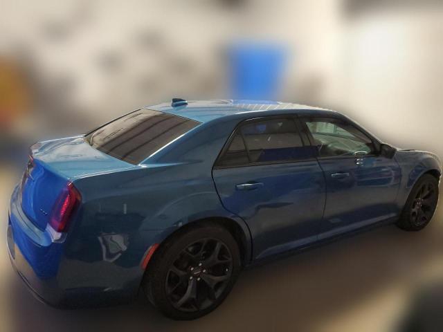  CHRYSLER 300 2020 Синий