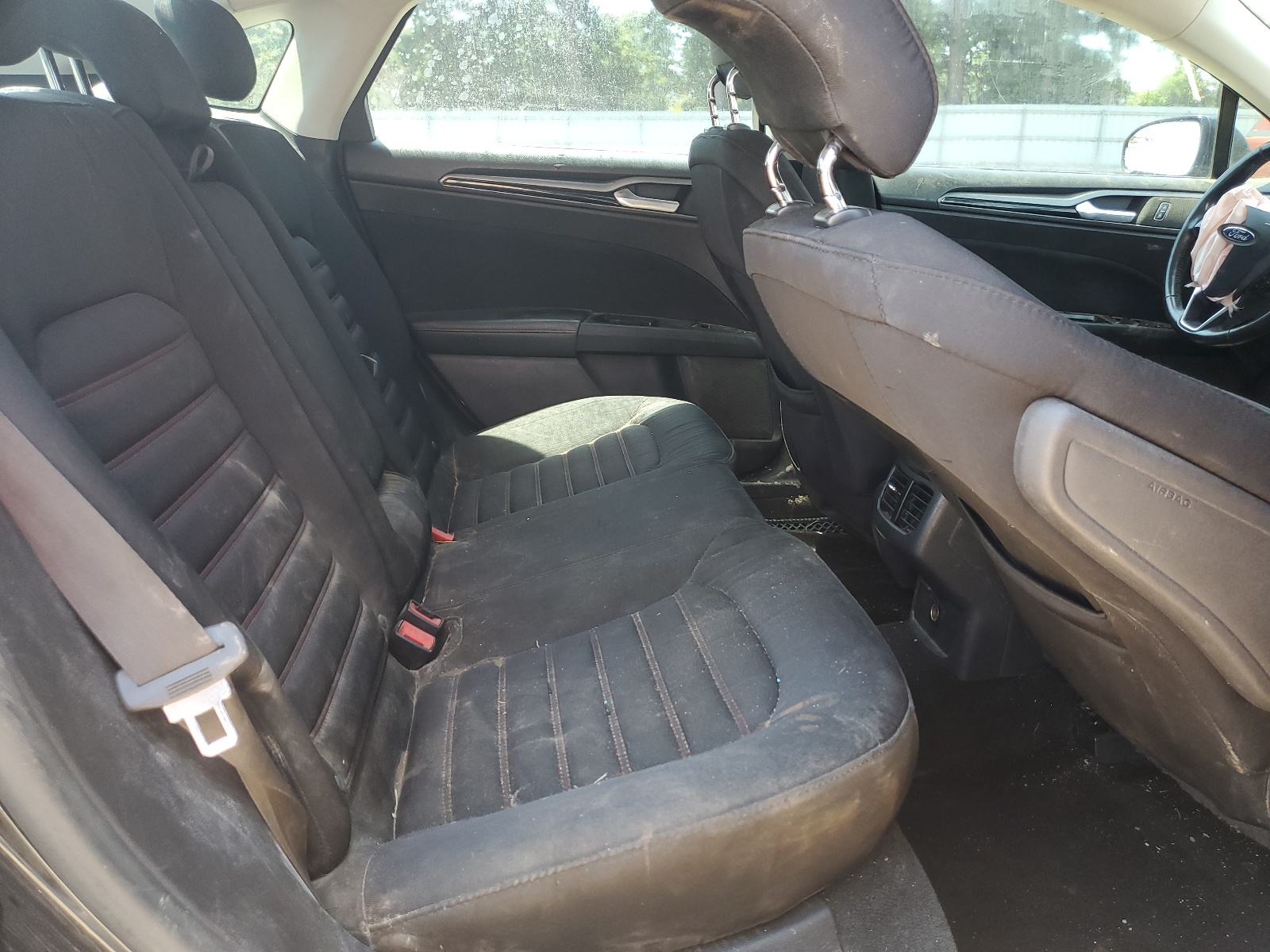 3FA6P0H74FR136637 2015 Ford Fusion Se