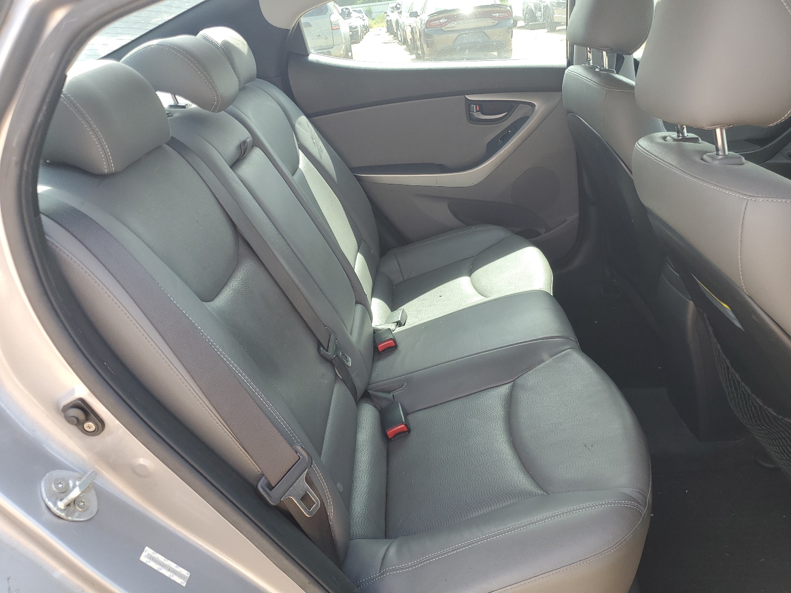 KMHDH4AE1DU883323 2013 Hyundai Elantra Gls