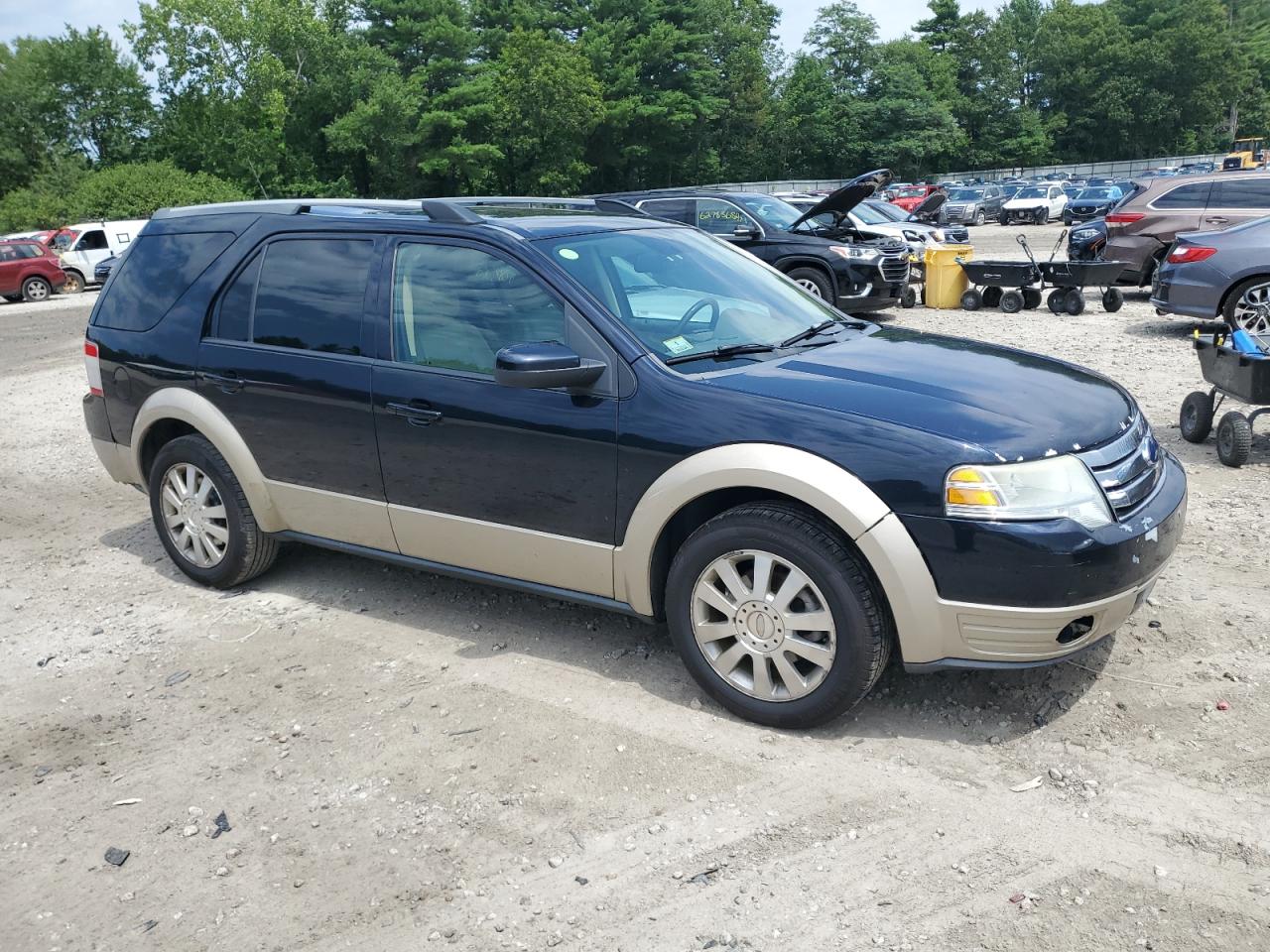 1FMDK07W39GA05070 2009 Ford Taurus X Eddie Bauer