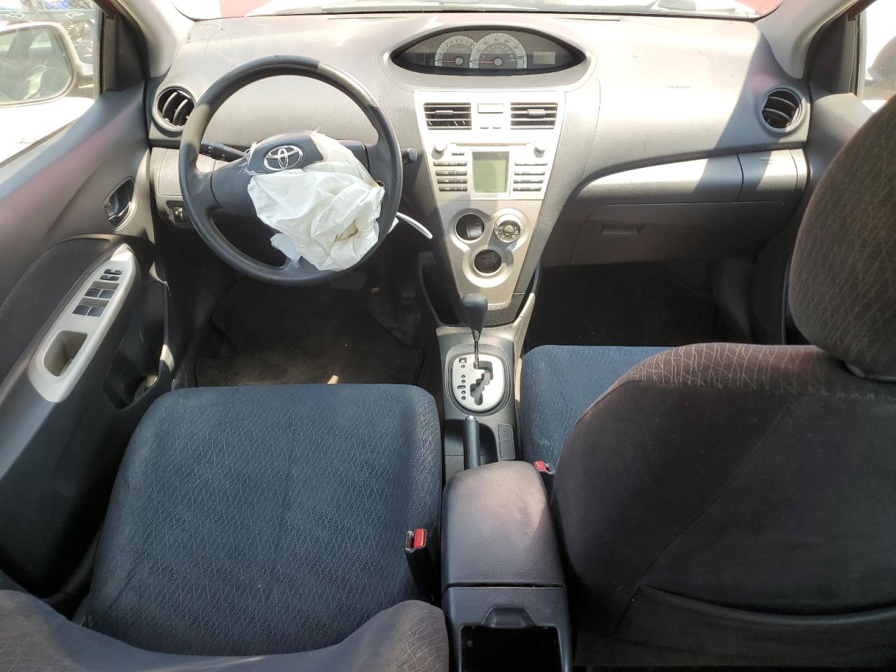 JTDBT923674001541 2007 Toyota Yaris