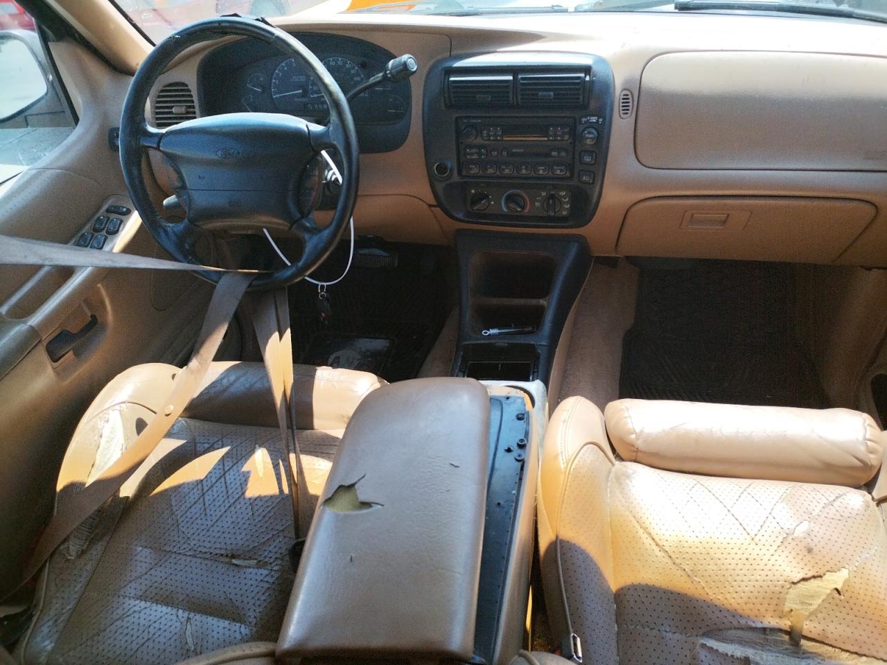 1996 Ford Explorer VIN: 1FMDU32P9TZB11515 Lot: 65092154