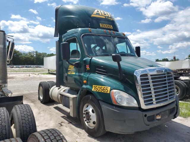 2016 Freightliner Cascadia 113 