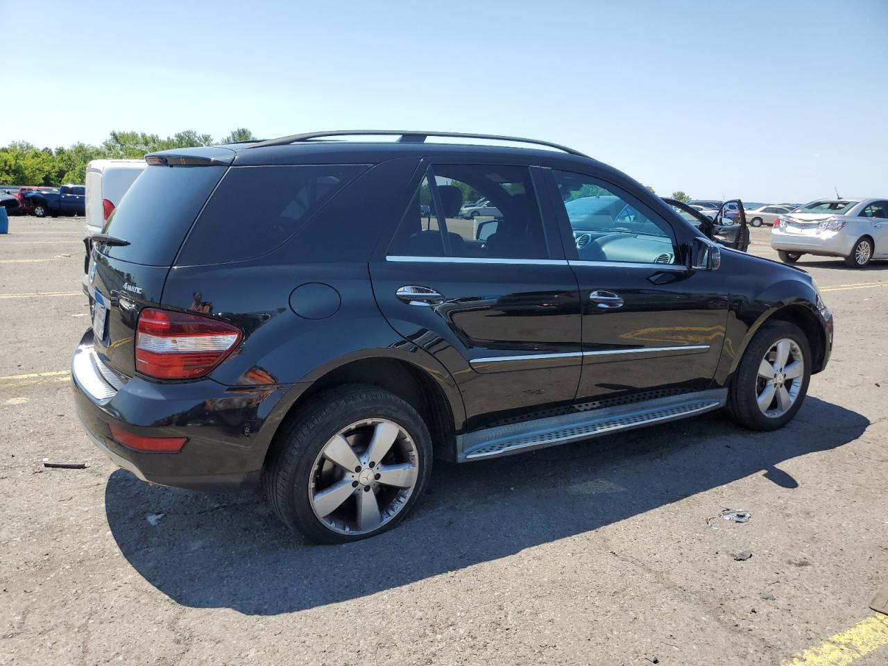 2011 Mercedes-Benz Ml 350 4Matic VIN: 4JGBB8GB6BA636584 Lot: 63360274
