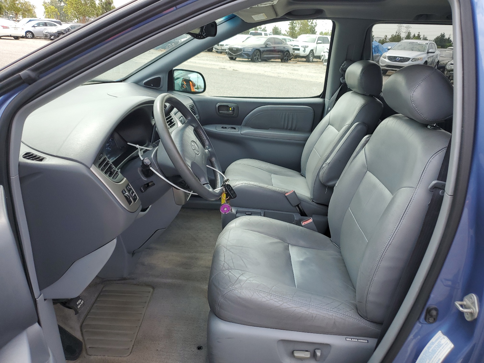 4T3ZF13C21U381610 2001 Toyota Sienna Le