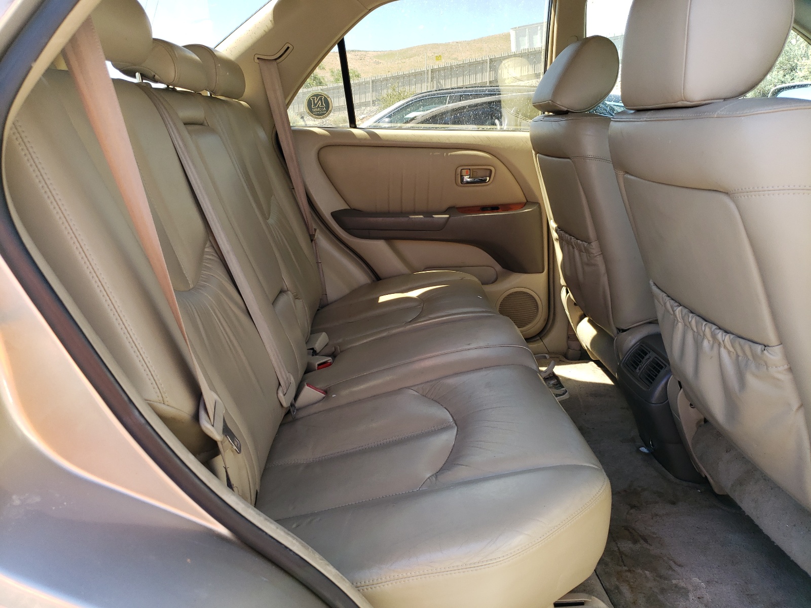 JTJHF10U110183546 2001 Lexus Rx 300