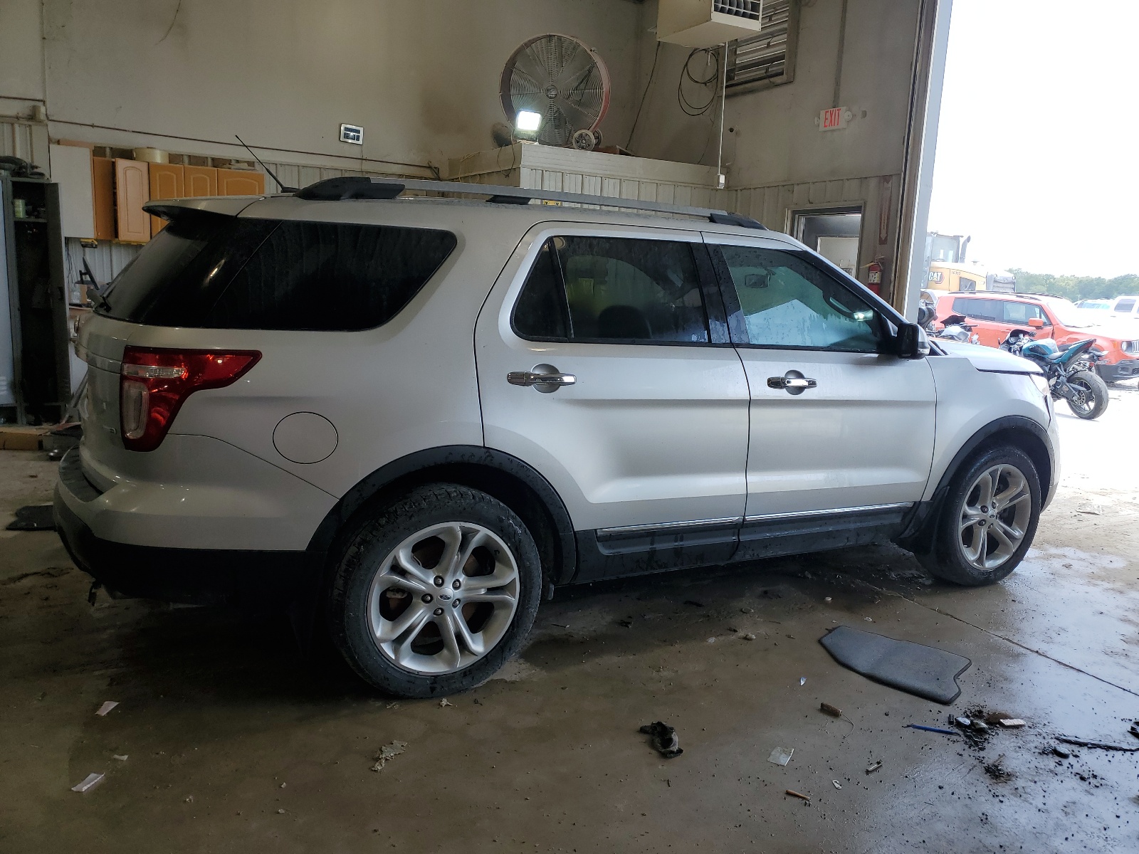 2015 Ford Explorer Limited vin: 1FM5K8F85FGB01980