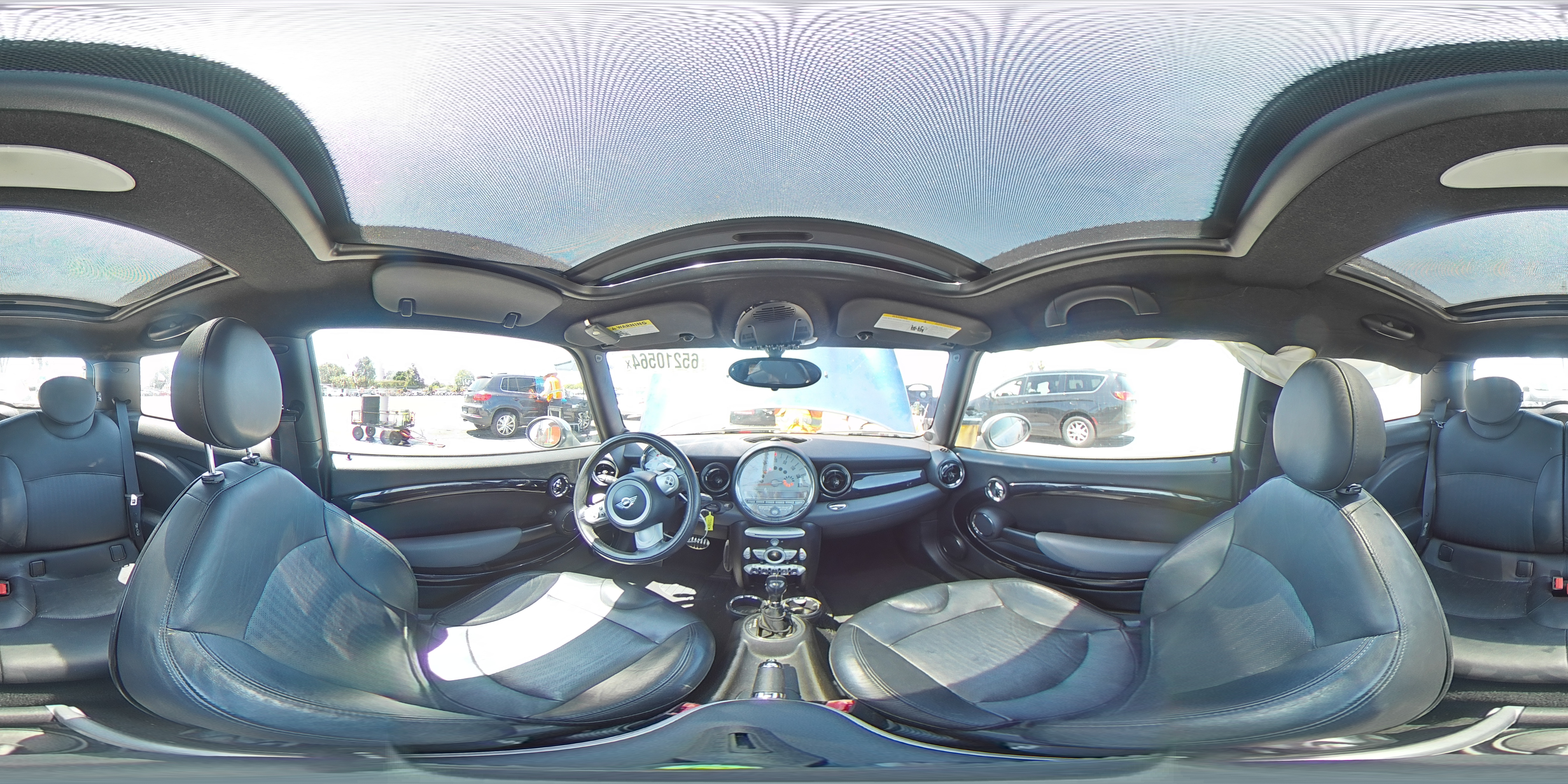 2007 Mini Cooper S VIN: WMWMF73547TL88680 Lot: 65210564