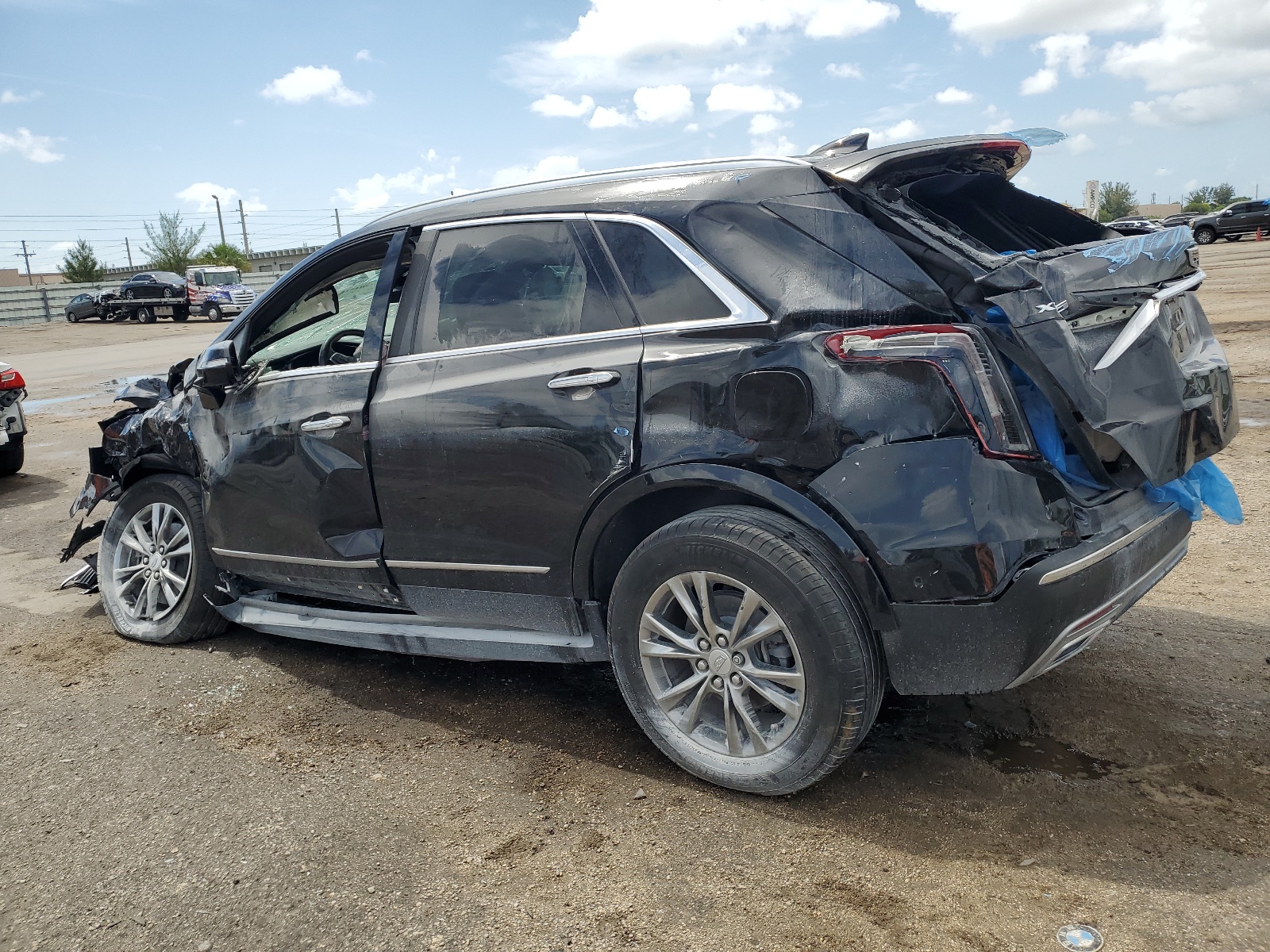 2021 Cadillac Xt5 Premium Luxury vin: 1GYKNCRS7MZ225124